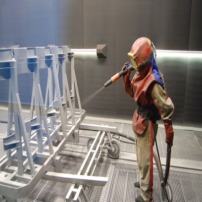 Shot Grit Garnet Sand Blasting Room With Air Extraction System